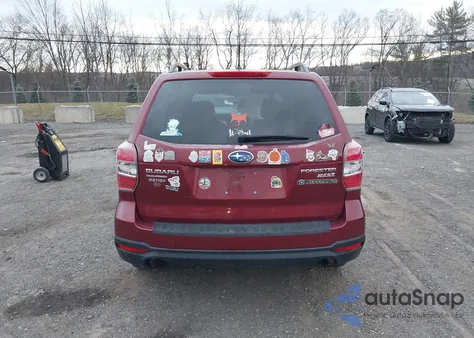 2015 Subaru Forester 2.5I Premium z USA, uszkodzony, nr VIN JF2SJADC2FH421911